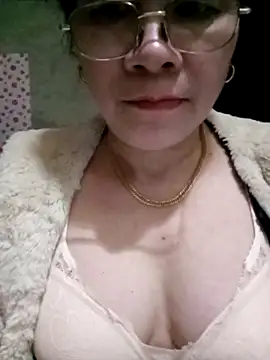 small-house123 online show from 9, 3, 2026