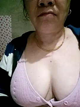 small-house123 online show from 11, 3, 2026