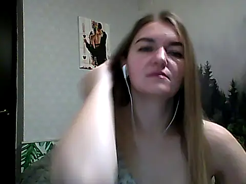 Snapshot of CandyOLimeX chatting on 13, 11, 2025 CandyOLimeX online show from 13, 11, 2025