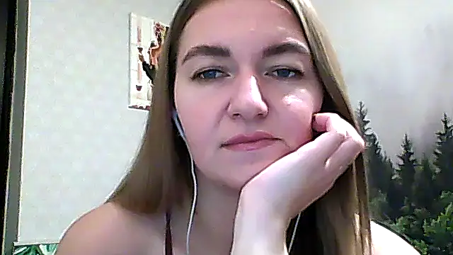 Snapshot of CandyOLimeX chatting on 26, 11, 2025 CandyOLimeX online show from 26, 11, 2025