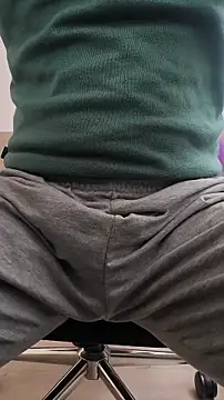 Snapshot of gizemllixxx chatting on 11, 1, 2026 gizemllixxx online show from 11, 1, 2026