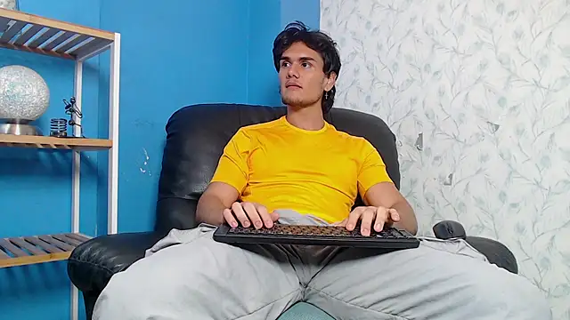 James Morrisonm online show from 21, 4, 2026