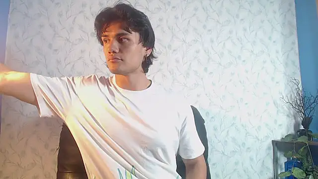 James Morrisonm online show from 28, 4, 2026