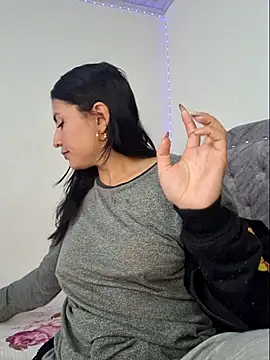 GISELLA   online show from 5, 3, 2026