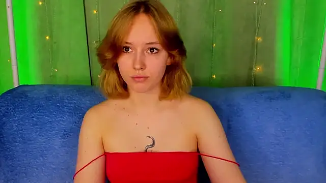 Snapshot of RikkiChoco chatting on 5, 6, 2026 RikkiChoco online show from 5, 6, 2026