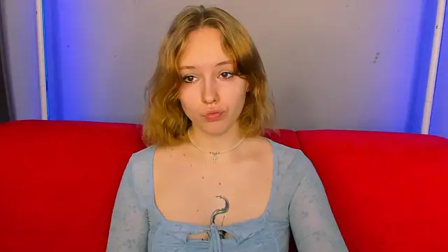 Snapshot of RikkiChoco chatting on 12, 6, 2026 RikkiChoco online show from 12, 6, 2026