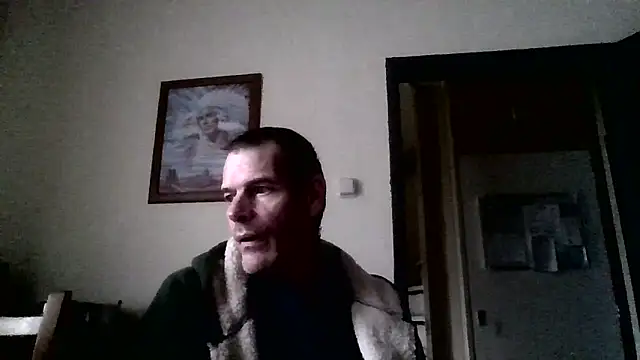 Snapshot of paulus52 chatting on 3, 11, 2025 paulus52 online show from 3, 11, 2025