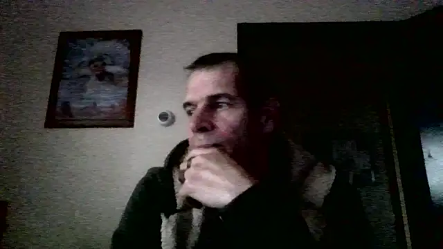 Snapshot of paulus52 chatting on 18, 11, 2025 paulus52 online show from 18, 11, 2025