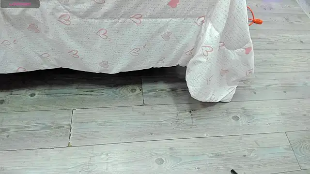 kendra london online show from 28, 3, 2026