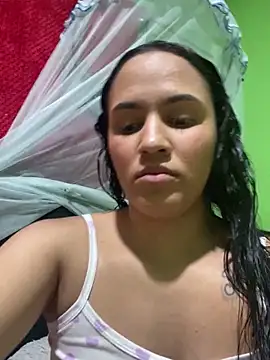 Ivy 08 online show from 21, 12, 2025