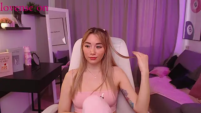 Rosie Mac online show from 30, 4, 2026