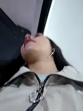 naughtygoddesss  online show from 27, 11, 2025