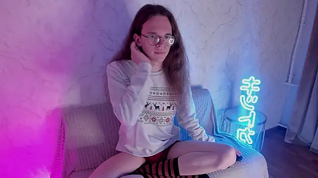 Snapshot of Mark_Glover chatting on 4, 12, 2025 Mark Glover online show from 4, 12, 2025