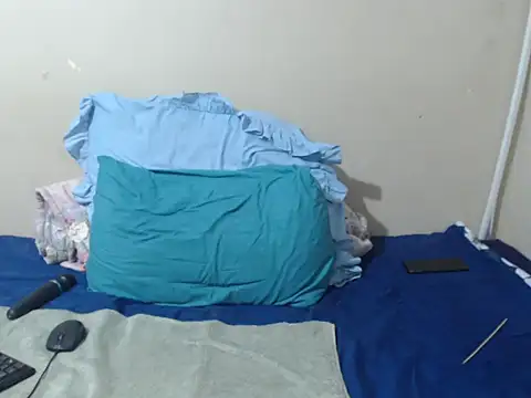 SexyLipss  online show from 27, 4, 2026