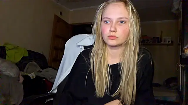 KarinRobertson online show from 8, 3, 2026