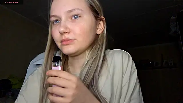 KarinRobertson online show from 13, 3, 2026