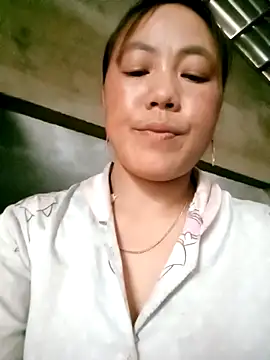 Sara pusyy online show from 18, 4, 2026