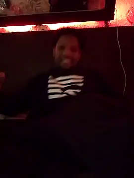 Snapshot of Angel23cm1 chatting on 7, 2, 2026 Angel23cm1 online show from 7, 2, 2026