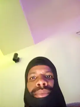 Snapshot of Angel23cm1 chatting on 10, 3, 2026 Angel23cm1 online show from 10, 3, 2026