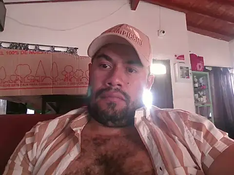 Snapshot of Ramses_36 chatting on 17, 6, 2026 Ramses 36 online show from 17, 6, 2026