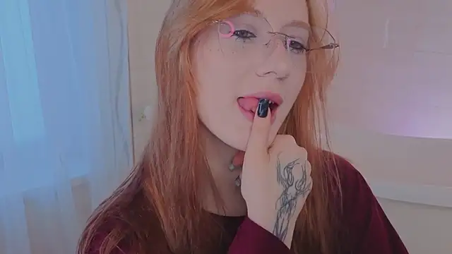 WICKEDEMBER online show from 21, 3, 2026