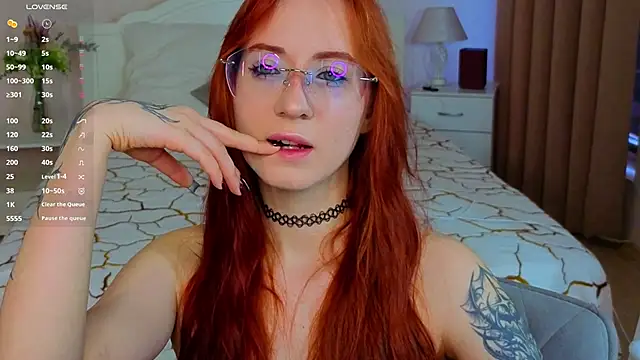 WICKEDEMBER online show from 28, 4, 2026