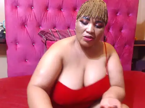 HUGE BUSTY EBONY online show from 24, 4, 2026