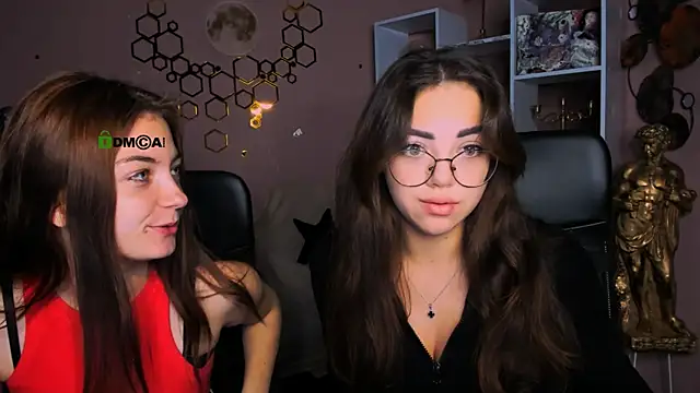 Snapshot of baby_hotte chatting on 20, 11, 2025 baby hotte online show from 20, 11, 2025