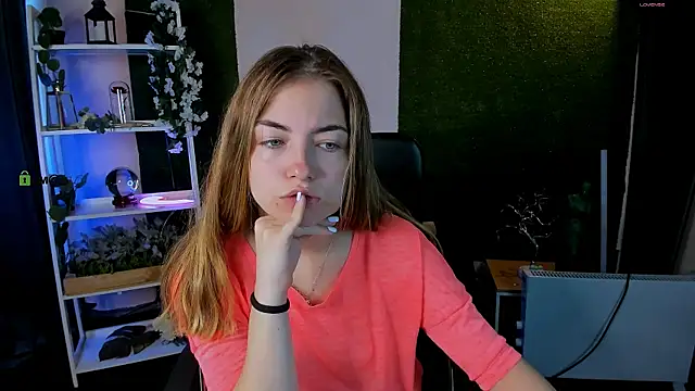 Snapshot of baby_hotte chatting on 18, 6, 2026 baby hotte online show from 18, 6, 2026