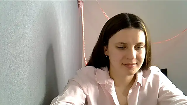 KiraHoney online show from 19, 3, 2026