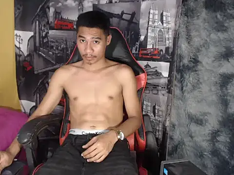 mrsexyteens online show from 21, 4, 2026