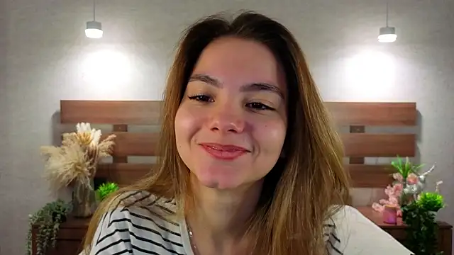 MargieDavidson online show from 12, 2, 2026