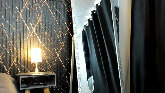 clara heat online show from 28, 4, 2026