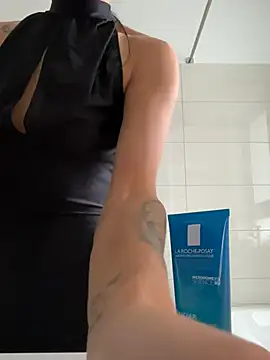 VickyM99 online show from 21, 4, 2026