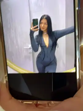 VickyM99 online show from 25, 4, 2026