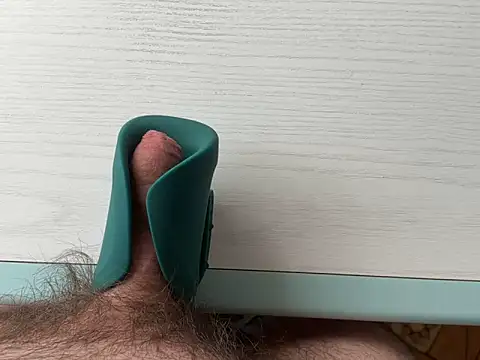 Snapshot of HairySamm chatting on 27, 3, 2026 HairySamm online show from 27, 3, 2026