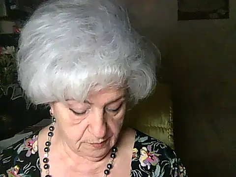 Snapshot of ValeriaKroww chatting on 6, 5, 2026 ValeriaKroww online show from 6, 5, 2026