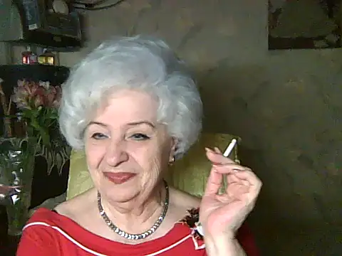 Snapshot of ValeriaKroww chatting on 14, 5, 2026 ValeriaKroww online show from 14, 5, 2026