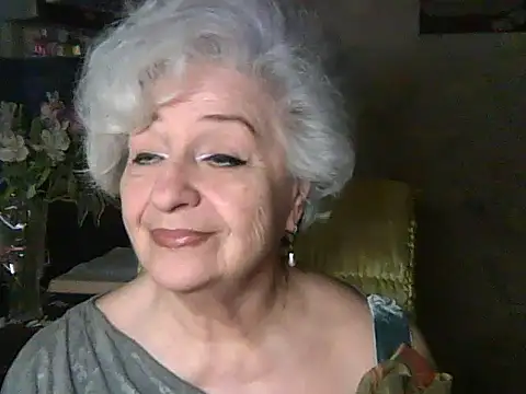 Snapshot of ValeriaKroww chatting on 18, 5, 2026 ValeriaKroww online show from 18, 5, 2026