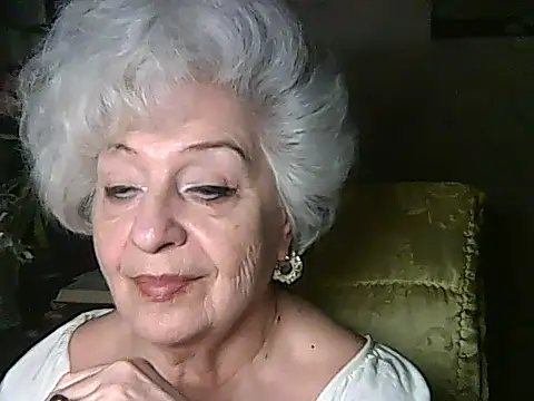 Snapshot of ValeriaKroww chatting on 5, 6, 2026 ValeriaKroww online show from 5, 6, 2026