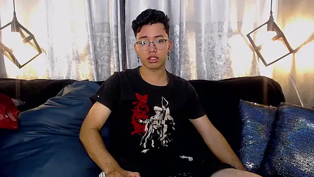 Snapshot of alexy_re chatting on 20, 11, 2025 alexy re online show from 20, 11, 2025