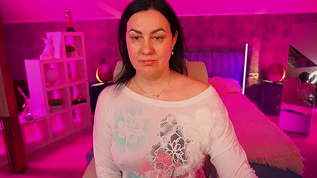 VelvetLuck online show from 23, 4, 2026