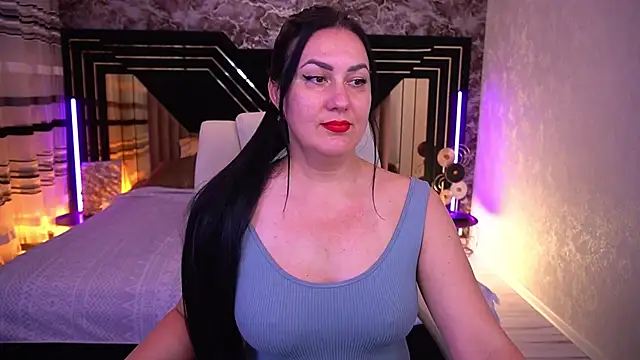 VelvetLuck online show from 28, 7, 2026