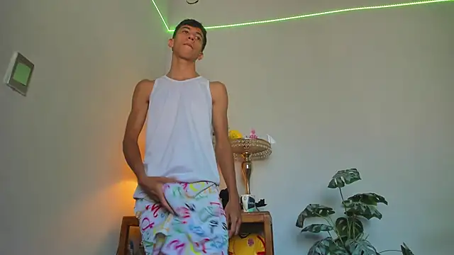 lucian davii online show from 26, 4, 2026