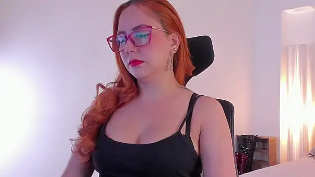 MistressErza online show from 26, 6, 2026