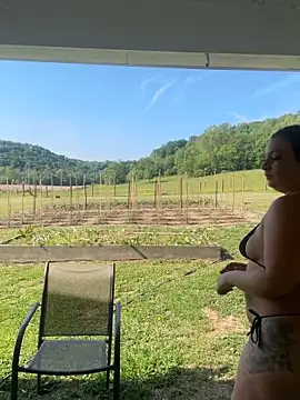 thickfarmtwat online show from 19, 5, 2026