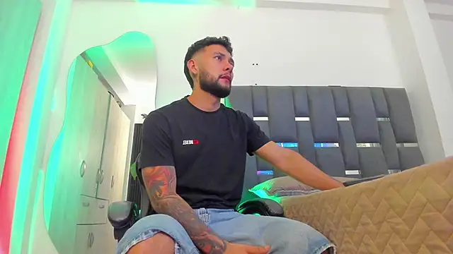 noah corvelle online show from 24, 4, 2026