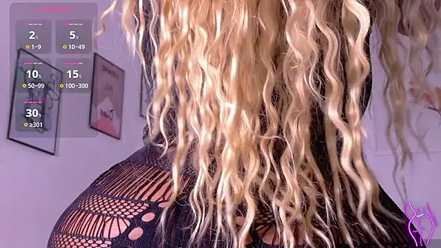 missfoster online show from 11, 4, 2026