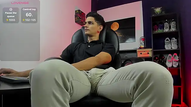 Alex king27 online show from 2, 7, 2026