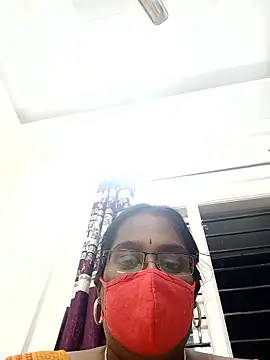 hootypriya online show from 7, 1, 2026